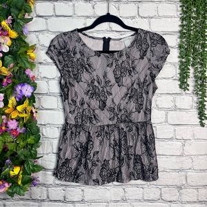 •🌼3/$30🌼H&M Short Sleeve Lace Babydoll Top Size Small